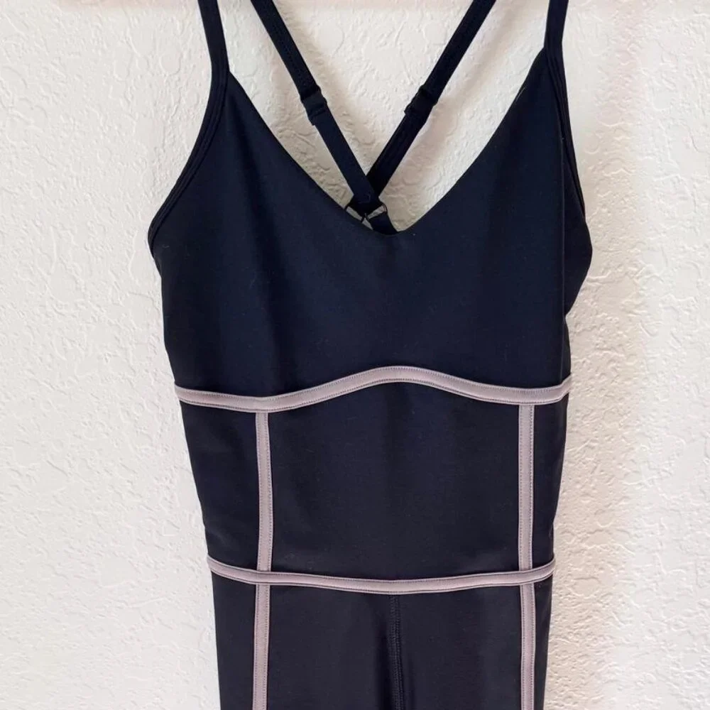 Abercrombie YPB sculptLUX Onesie - Picture 3 of 8